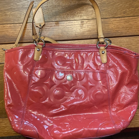 Coach pink patent leather tote - Picture 5 of 9